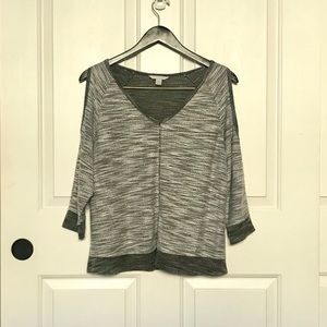 New York and Company White and Black Sweater